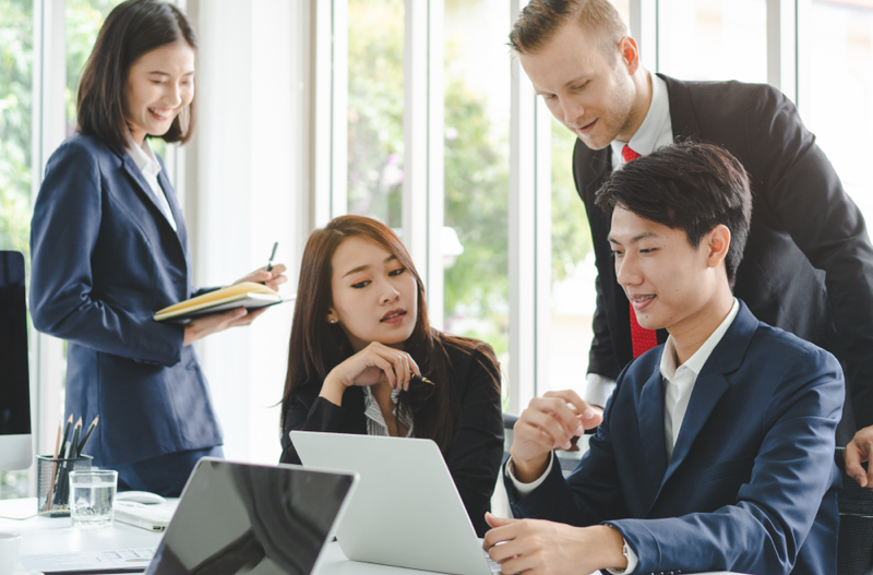 group-team-collaboration-asian-800x527px